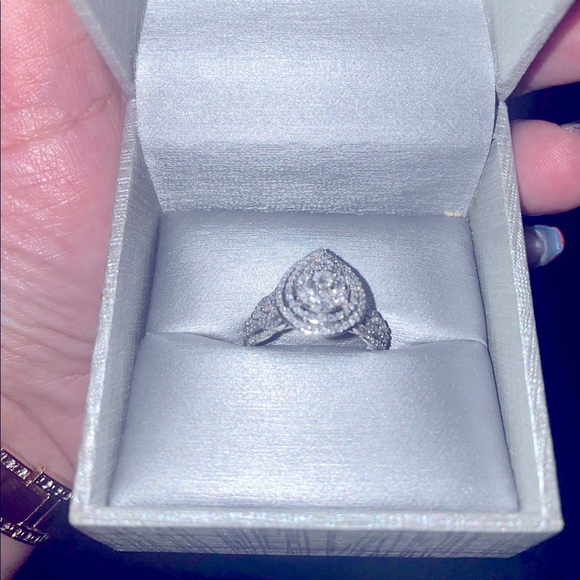 Wedding jewelry